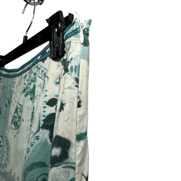 Lapis green and white floral skirt. Size M - Picture 3 of 9